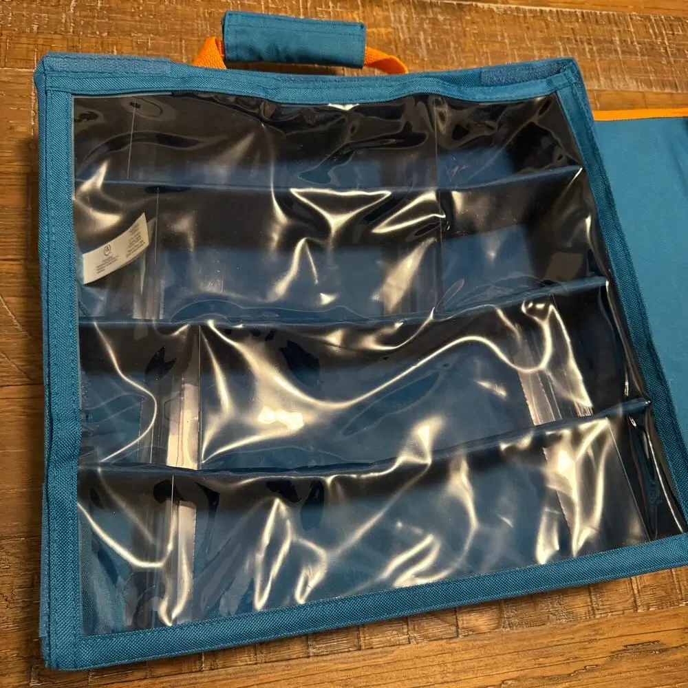 Skylanders Giants Display Carrying Storage Case Large Bag Figure Holder
